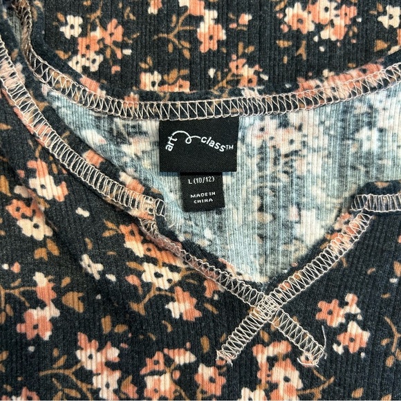 Bundle of Girls Art Class Tops, Sz Large 10/12, Pink Hearts, Green, Black Floral - Picture 14 of 14